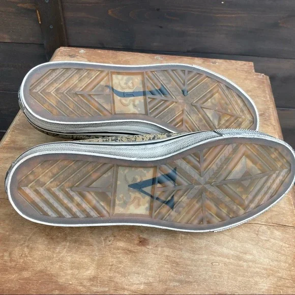 John Varvatos sneakers Men's size 11 low top graphics street industrial camo